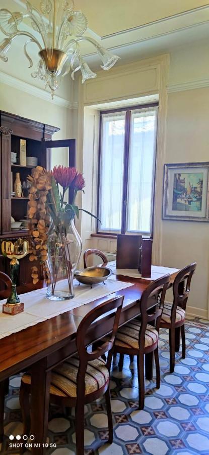Residenza Porta Brescia Villa Peschiera del Garda Luaran gambar