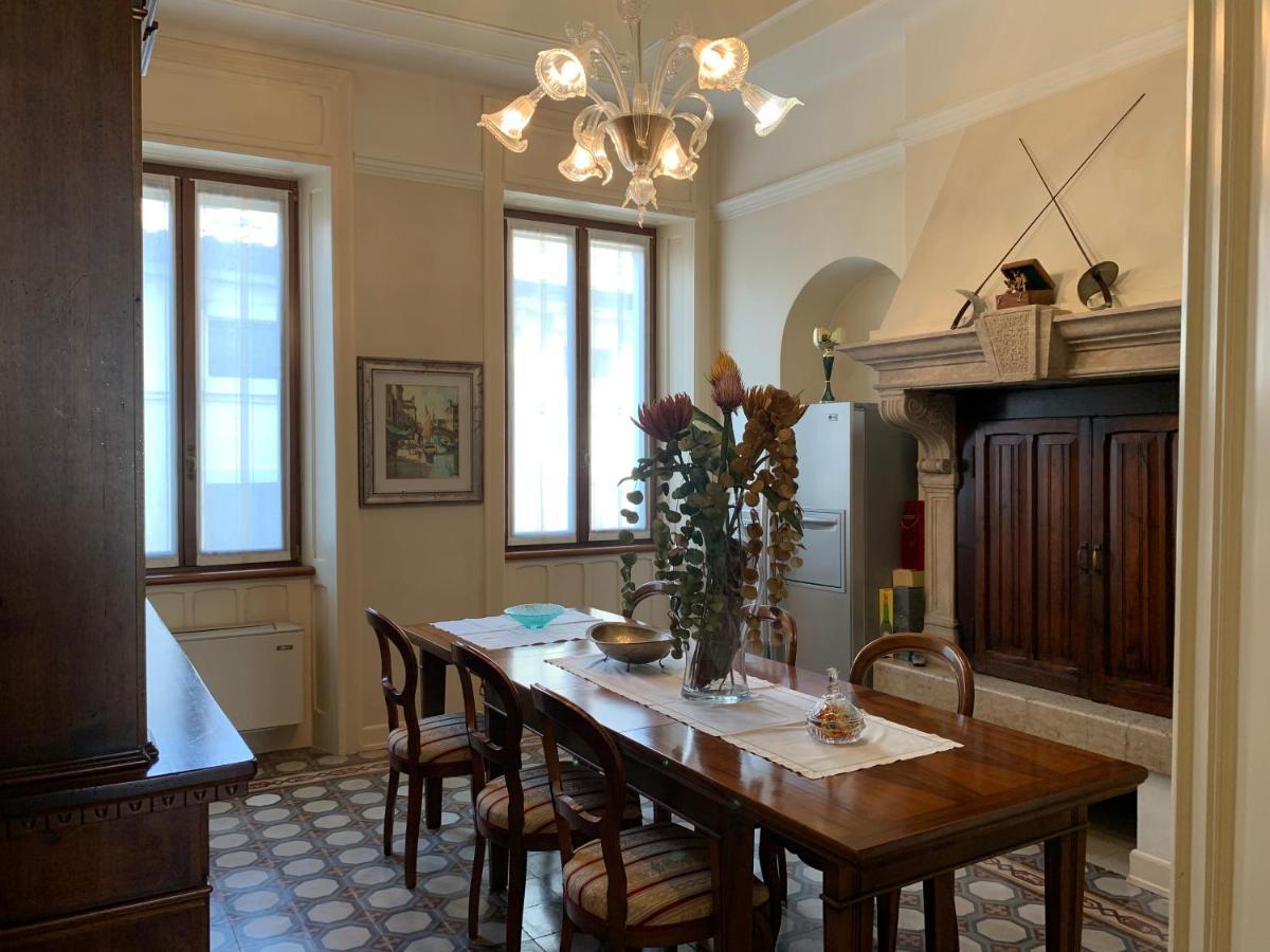 Residenza Porta Brescia Villa Peschiera del Garda Luaran gambar